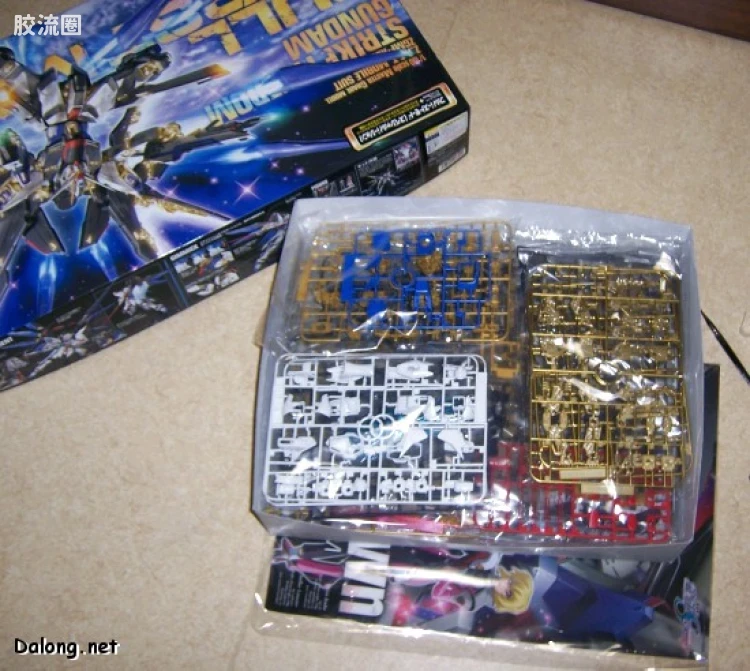 MG 官方豪华版 强袭自由高达 Full Burst Mode - 图片
